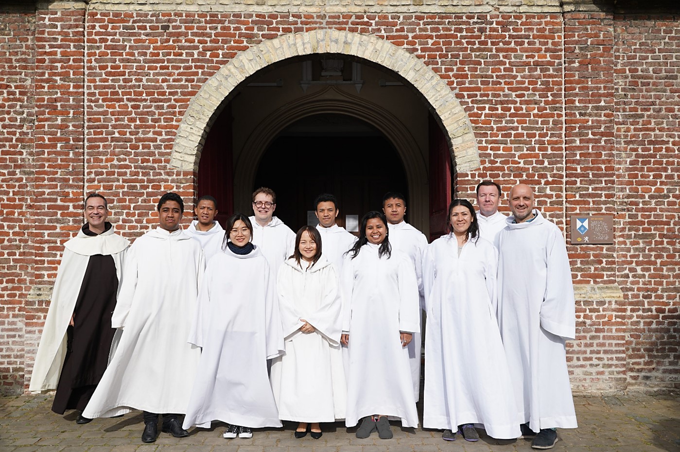 Choir in White